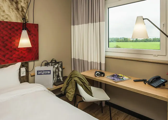 מלון Ibis Muenchen Airport Sued הלברגמוס