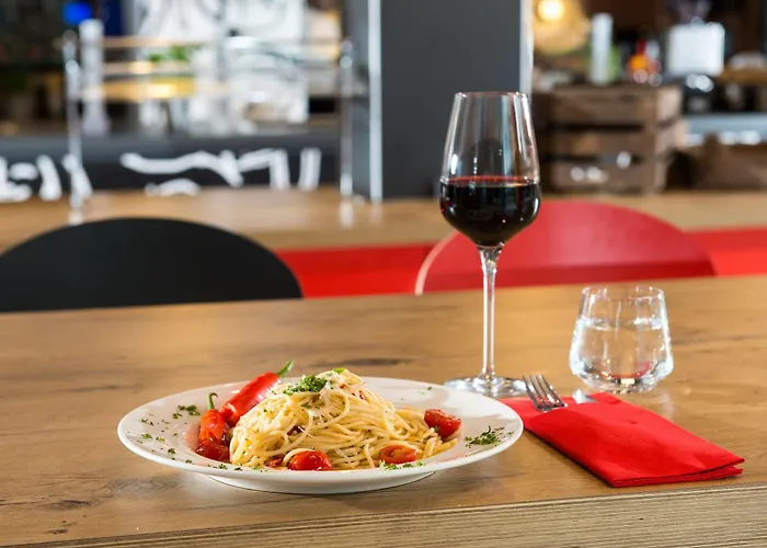 מלון Ibis Muenchen Airport Sued הלברגמוס