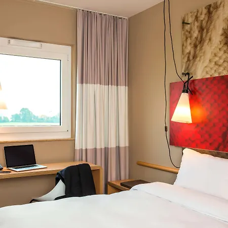 Ibis Muenchen Airport Sued Hotel